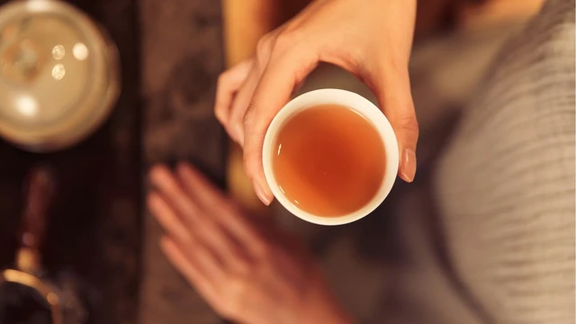 bai-viet/bi-soi-than-co-uong-duoc-nam-linh-chi-khong-can-luu-y-gi-khi-uong.html