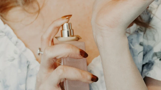 Body mist là gì? Công dụng và cách dùng đúng cách