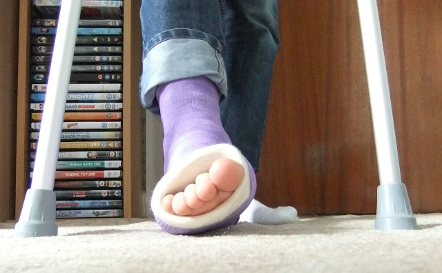 bai-viet/bong-gan-co-chan-co-can-bo-bot-khong-51446.html