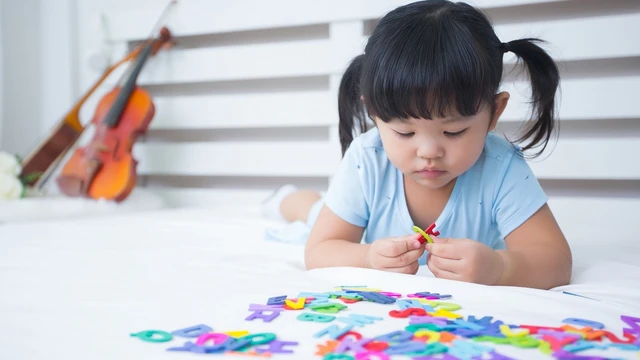 bai-viet/cac-bai-tap-dieu-hoa-cam-giac-cho-tre-bi-tu-ky.html