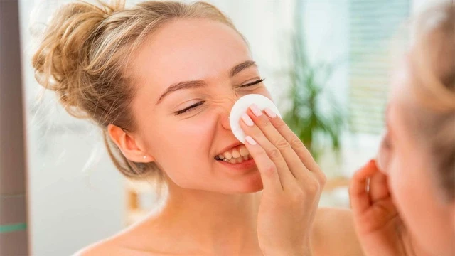 bai-viet/cac-buoc-tay-trang-dung-cach-cho-nguoi-khong-trang-diem.html