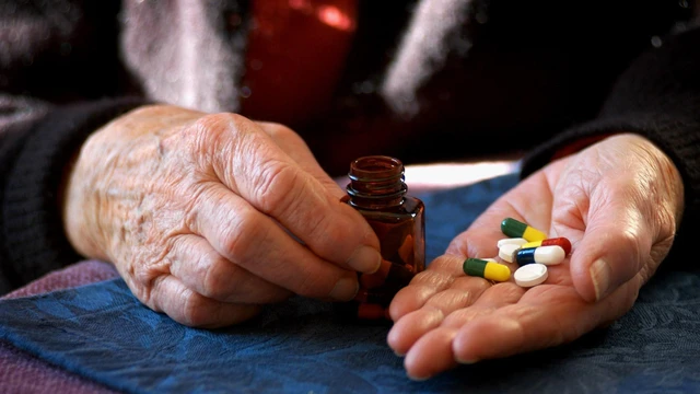 bai-viet/cac-loai-thuoc-bo-than-cho-nguoi-gia-62522.html