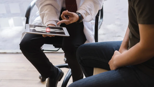 bai-viet/cac-phuong-phap-xet-nghiem-ung-thu-tinh-hoan-chinh-xac-nhat-hien-nay.html