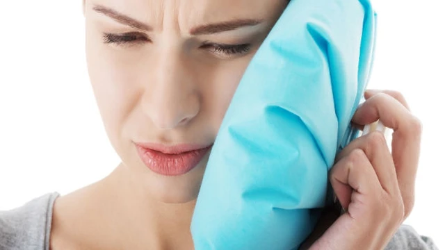 bai-viet/cach-chuom-da-khi-dau-rang-lam-giam-dau-nhanh-chong-60500.html