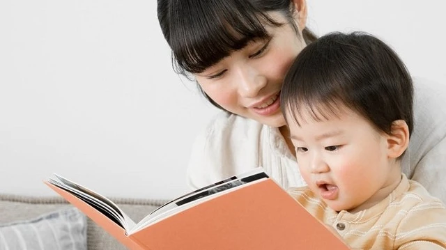 bai-viet/em-be-2-tuoi-chua-biet-noi-co-sao-khong-co-cach-cai-thien-khong.html