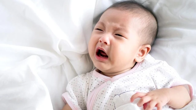 bai-viet/cach-giai-quyet-tinh-trang-be-doi-bu-lien-tuc-khong-chiu-ngu.html