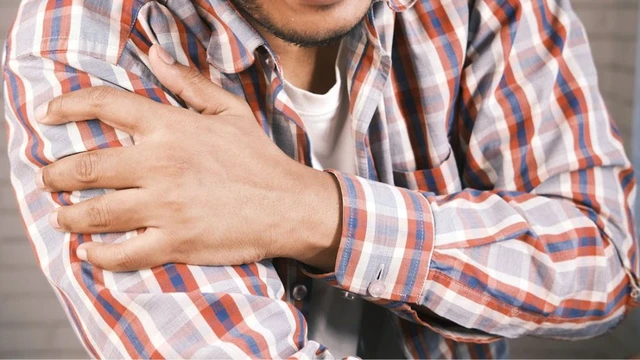 bai-viet/cach-giam-dau-nhuc-canh-tay-nhanh-chong-va-an-toan.html