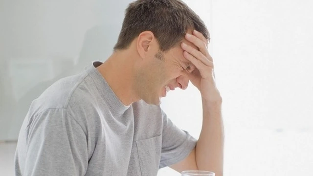 bai-viet/cach-khac-phuc-tinh-trang-dau-nua-dau-phia-truoc.html