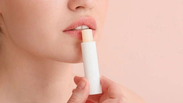 bai-viet/cach-lam-moi-het-tham-sau-1-dem-co-that-su-hieu-qua.html