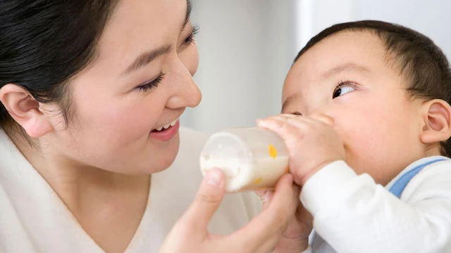 bai-viet/cai-sua-cho-be-2-tuoi-dung-cach-va-nhung-dieu-can-luu-y.html