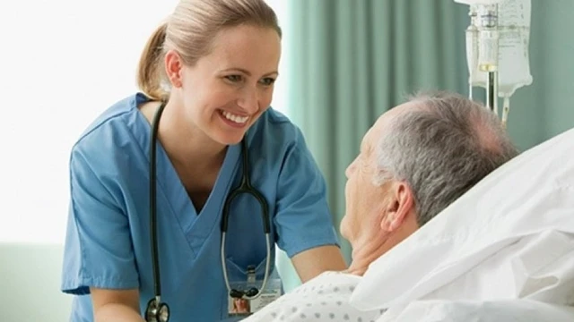 bai-viet/cham-soc-nguoi-benh-ap-xe-nao-loi-khuyen-tu-chuyen-gia-58644.html