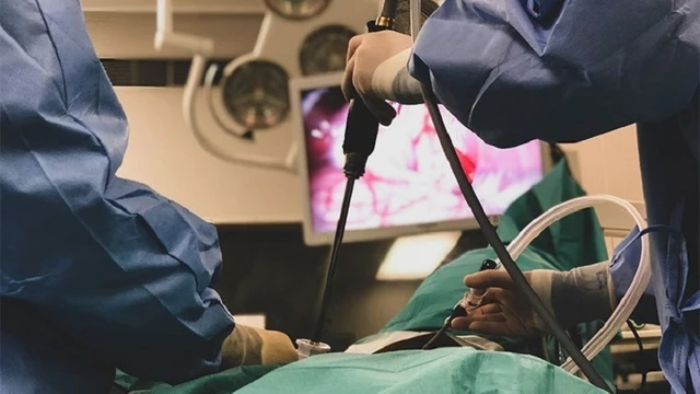 bai-viet/chi-phi-cat-polyp-tu-cung-la-bao-nhieu.html