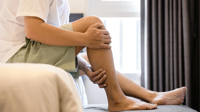 bai-viet/chuot-rut-bap-chan-khi-ngu-nguyen-nhan-cach-ngan-ngua-va-bien-phap-xu-ly.html