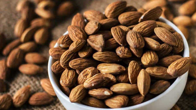 bai-viet/thac-mac-hat-bang-co-tac-dung-gi-voi-suc-khoe.html