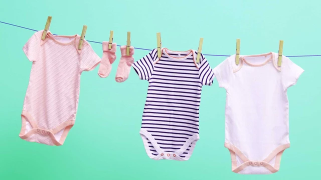 bai-viet/co-nen-dung-nuoc-giat-rieng-cho-be-hay-khong-54598.html