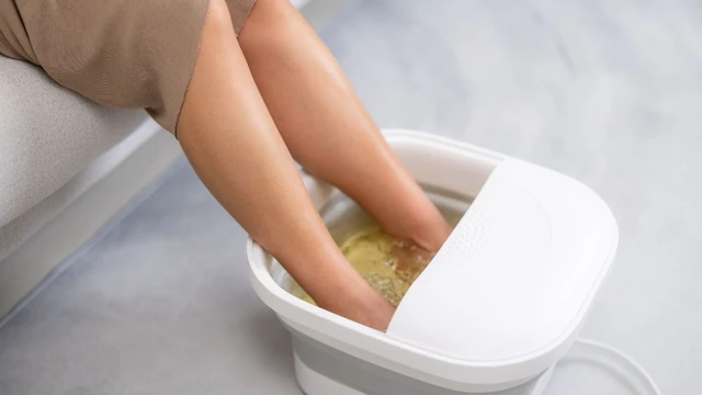 bai-viet/co-nen-ngam-chan-hang-ngay-khong-cach-ngam-chan-the-nao.html