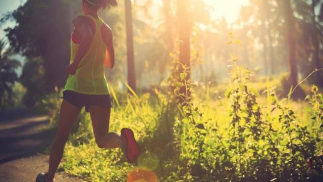 bai-viet/co-nen-tap-the-duc-khi-bung-doi-loi-ich-va-tac-hai.html