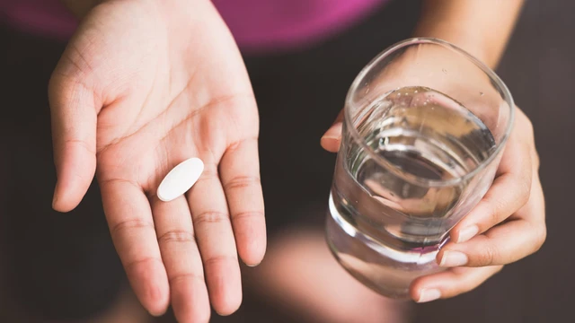 bai-viet/cot-thoai-vuong-la-gi-uong-cot-thoai-vuong-co-hai-da-day-khong.html