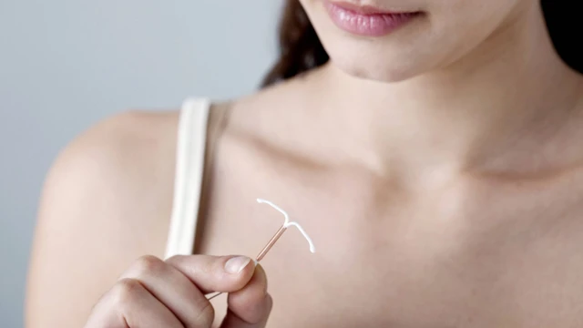 bai-viet/dat-vong-quan-he-ra-mau-co-sao-khong-nguyen-nhan-dau-hieu-va-cach-xu-ly.html