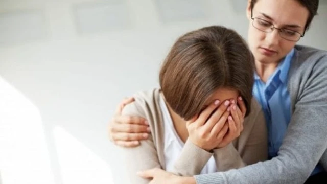 bai-viet/dau-hieu-nhan-biet-benh-nhan-nhieu-loan-cam-xuc.html