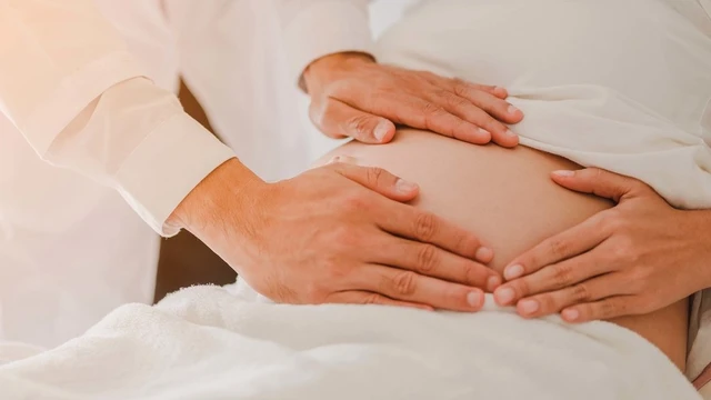 bai-viet/dau-hieu-sap-sinh-con-thu-2-va-nhung-dieu-me-bau-can-luu-y.html