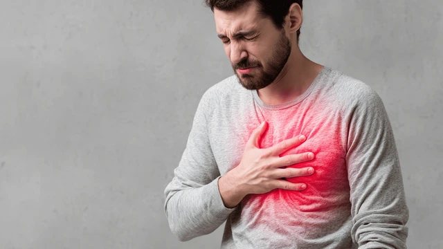 bai-viet/dau-nguc-ben-trai-la-gi-nguyen-nhan-gay-benh-va-phuong-phap-phong-ngua.html