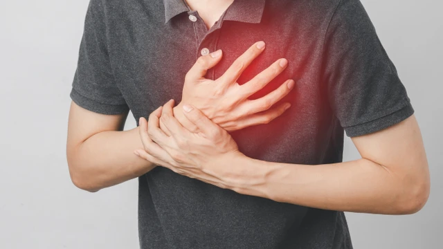 bai-viet/hieu-dung-ve-dau-that-nguc-dien-hinh-va-khong-dien-hinh.html