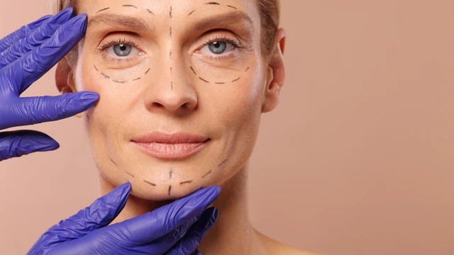 bai-viet/diem-danh-4-ky-thuat-phau-thuat-tham-my-nen-tranh-vao-mua-he.html