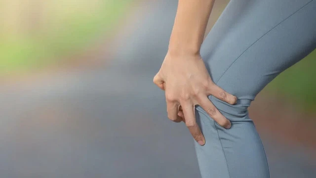 bai-viet/do-tuoi-bi-loang-xuong-pho-bien-la-khi-nao-nhung-dieu-can-biet-va-cach-phong-ngua-som.html