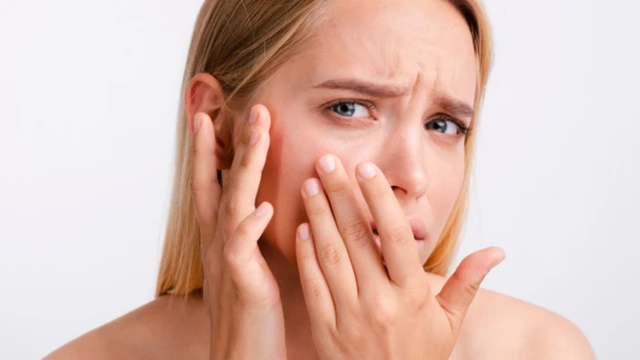 bai-viet/dung-sua-rua-mat-bi-rat-nguyen-nhan-va-cach-khac-phuc.html