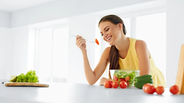 bai-viet/duong-chat-moi-phu-nu-deu-can-de-tang-tuoi-tho.html