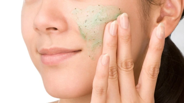 bai-viet/exfoliant-la-gi-va-no-co-loi-ich-nhu-the-nao-doi-voi-lan-da.html