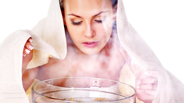 bai-viet/giai-dap-eva-tai-sao-xong-mat-lai-len-mun.html