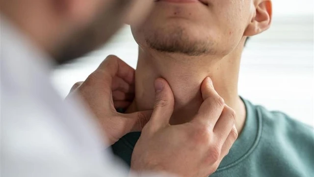 bai-viet/giai-dap-yet-hau-cua-con-trai-la-gi-tai-sao-khong-duoc-cham-vao-yet-hau-cua-con-trai-1.html