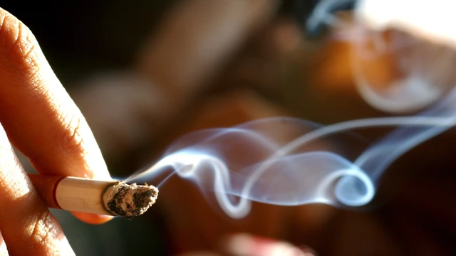 bai-viet/nguy-co-ung-thu-dau-co-khi-tieu-thu-thuoc-la-va-loi-ich-cua-viec-bo-thuoc-58984.html