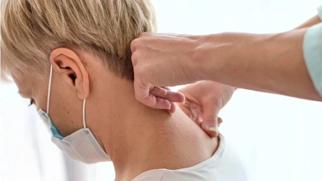 bai-viet/noi-hach-vung-cham-co-nguy-hiem-khong-nguyen-nhan-la-gi.html