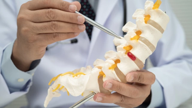 bai-viet/gu-lung-tre-em-nguyen-nhan-do-dau-va-cach-cai-thien-tu-the-hieu-qua.html