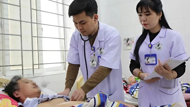 bai-viet/ha-tinh-ngung-tim-ngay-tai-sanh-cap-cuu-benh-nhan-67-tuoi-duoc-cuu-song-kip-thoi-10009.html