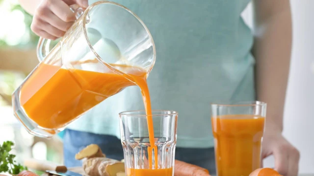 bai-viet/giai-dap-uong-nuoc-ep-ca-rot-co-bi-vang-da-khong.html