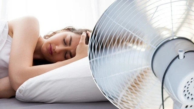 bai-viet/hay-bo-ngay-thoi-quen-bat-quat-huong-vao-dau-khi-ngu.html