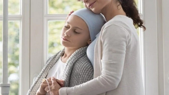 bai-viet/huong-dan-cho-cac-bac-cha-me-chien-thang-ung-thu-va-cham-soc-theo-doi-53881.html