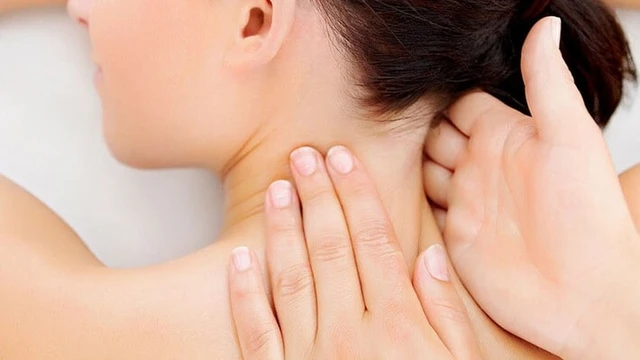 bai-viet/huong-dan-mot-so-bai-tap-co-vai-gay-cho-dan-van-phong-hieu-qua.html