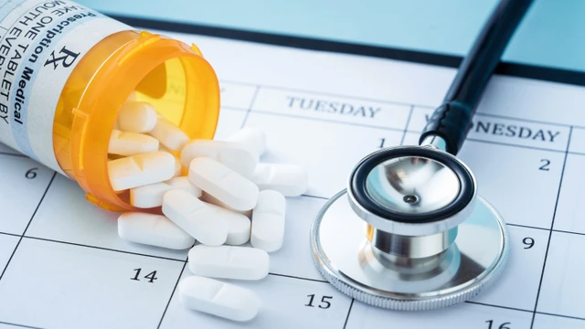 bai-viet/huong-dan-nguoi-benh-uong-thuoc-huyet-ap-dung-cach-va-an-toan.html