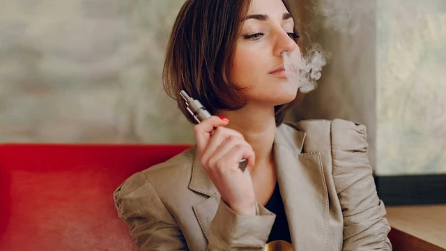 bai-viet/hut-pod-co-bi-vang-rang-khong-cach-cham-soc-rang-mieng-sau-khi-hut-pod.html