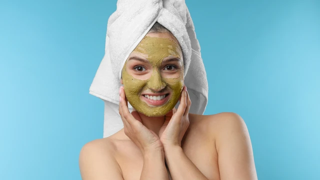 bai-viet/kham-pha-7-loi-ich-cua-tra-xanh-voi-lan-da.html