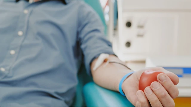 bai-viet/khoi-sot-xuat-huyet-bao-lau-thi-duoc-hien-mau-dieu-kien-de-hien-mau.html