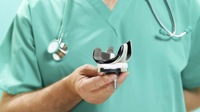 bai-viet/khop-goi-nhan-tao-va-nhung-thong-tin-quan-trong-ban-nen-biet.html