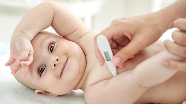 bai-viet/lam-sao-de-biet-tre-so-sinh-nong-hay-lanh.html