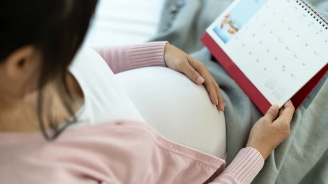 bai-viet/lam-sao-de-sinh-con-dung-ngay-du-sinh.html