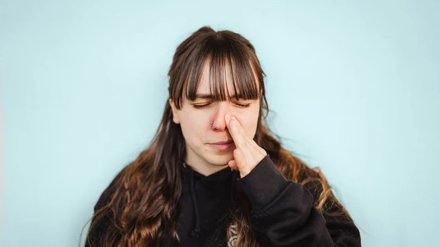 bai-viet/loet-trong-canh-mui-nguyen-nhan-dau-hieu-canh-bao.html